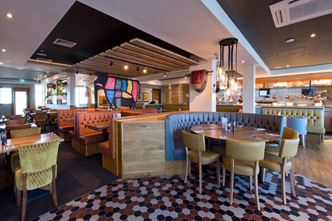 Premier Inn Premier Inn Грейт-Ярмут Экстерьер фото